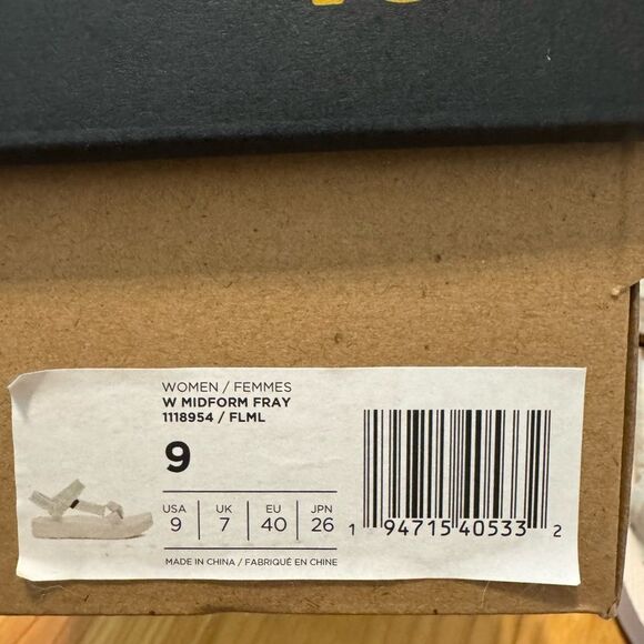 NWB Teva Women's Midform Universal Fray Frazier Light Multi 1118954 Women’s SZ 9 - Picture 2 of 12